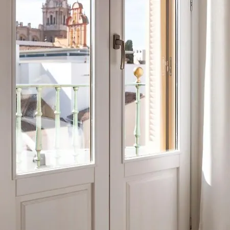 Apartment Teatro 1 & 2 *